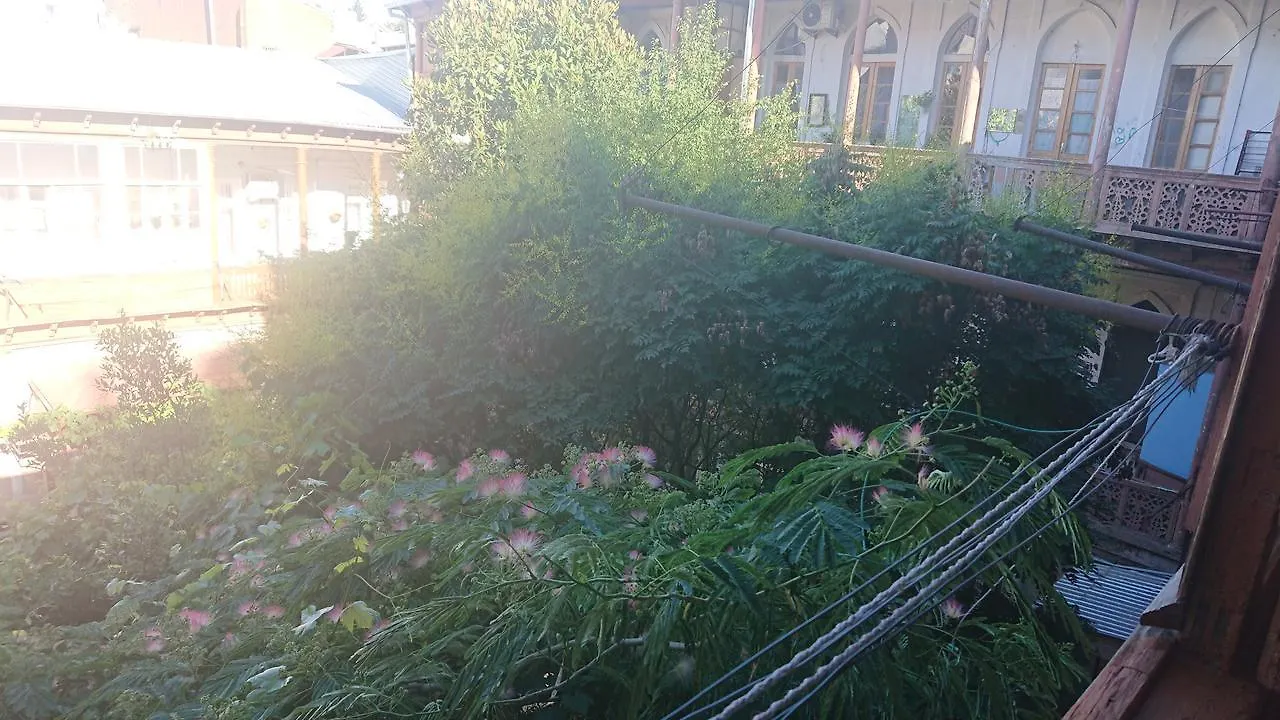 Grandma'S Hotel Тбилиси